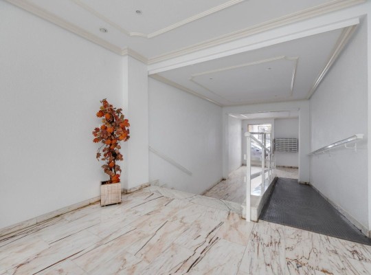 Torrevieja (Playa de los Locos), Apartment #CQ-MY-33244