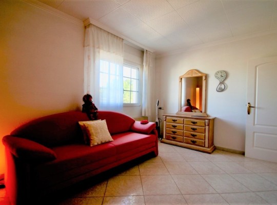 Villamartin, Villa #CQ-VK-33784