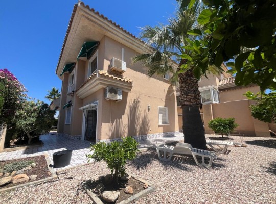 Los Altos (Torrevieja), Villa #CQ-M-82922