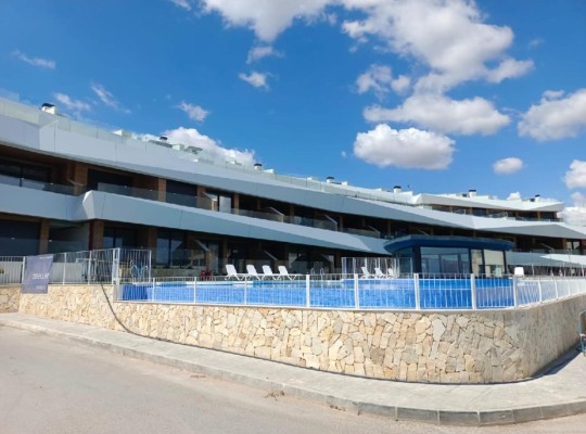 Luxurious maisonette with sea view 500m from the beach