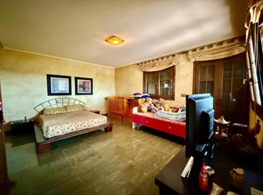 San Miguel de Salinas, Villa #CQ-VK-33957