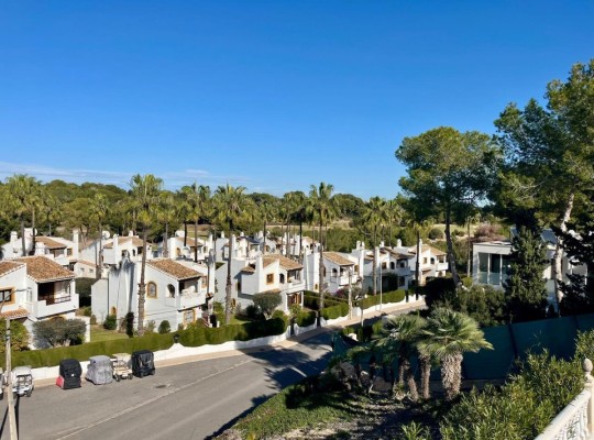 Villamartin, Villa #CQ-R-36761