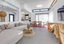 Villa 150m from La Mata beach