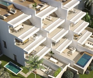 Luxury apartment with garden and private pool on the first line of Denia