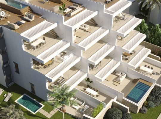 Luxury apartment with garden and private pool on the first line of Denia