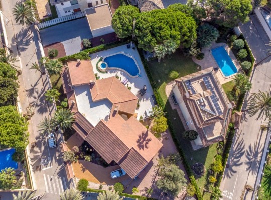 Cabo Roig (MUY CERCA DE LA PLAYA), Villa #CQ-PJ-44801