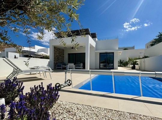 Benijofar (Pueblo), Villa #CQ-00-72817
