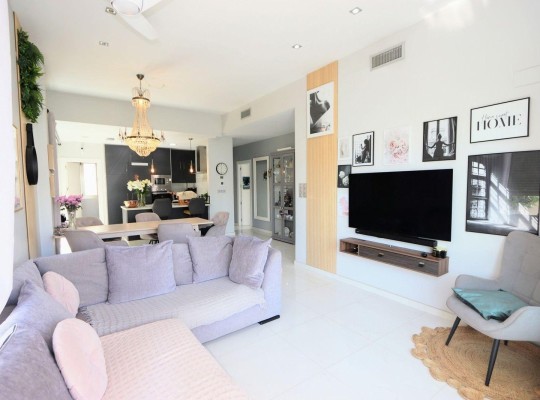 Orihuela Costa (Villamartin), Villa #CQ-TS-17932