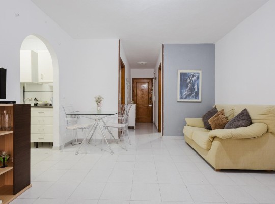 Torrevieja (Playa de La Acequion), Apartment #CQ-TS-94582