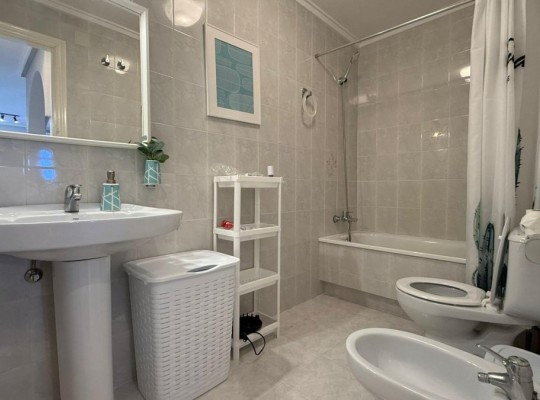 Prostorný bungalov v Punta Prima, Torrevieja