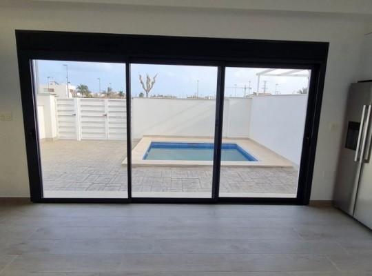 Orihuela Costa (El Barranco), Villa #CQ-00-68137