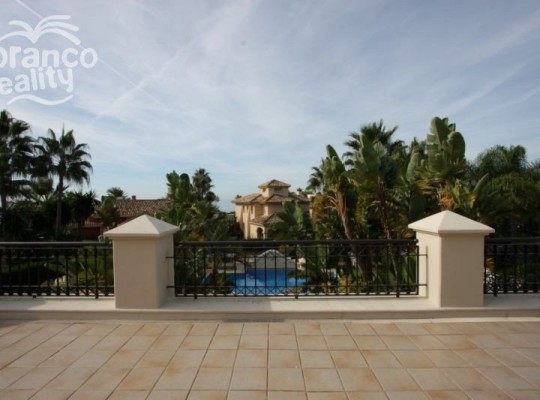 Las Chapas (Costa del Sol), Villa - Detached #CM-R2077613