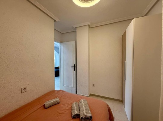  Apartmán blízko pláže s licencí pro turistický pronájem, Acequion, Torrevieja
