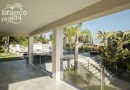 Elviria (Costa del Sol), Villa - Detached #CM-R3080911