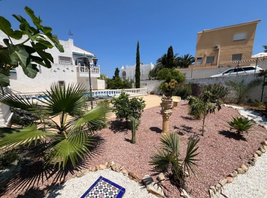 San Miguel de Salinas (Blue Lagoon), Villa #CQ-M-77846