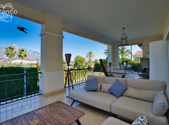 Marbella (Costa del Sol), Villa - Detached #CM-R4058809