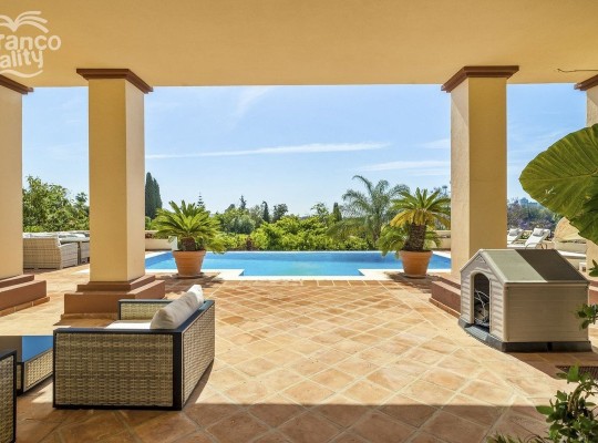 El Paraiso (Costa del Sol), Villa - Detached #CM-R4062019