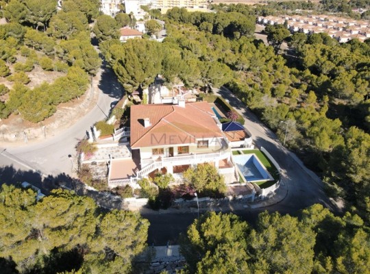 Campoamor, Villa #CQ-R-23091