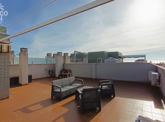 Investiční apartmán v aparthotelu, jen 500m od pláže, Cabo Roig