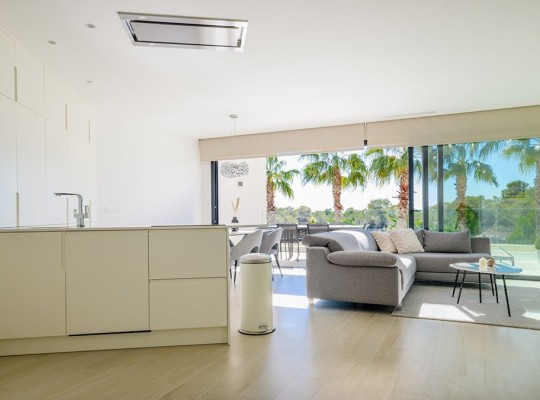 Las Colinas (Las Colinas Golf), Apartment #CQ-610