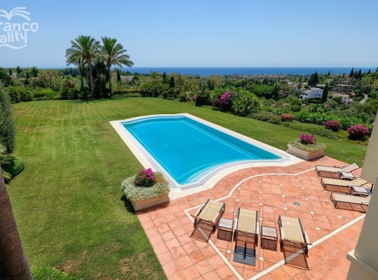 Marbella (Costa del Sol), Villa - Detached #CM-R4031227