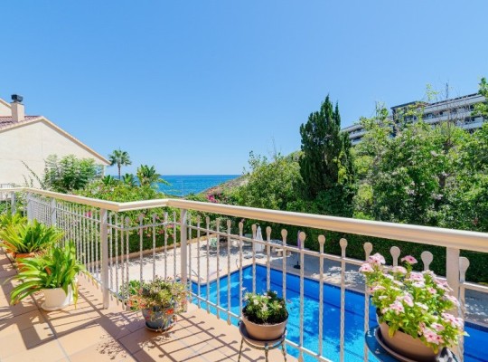 Campoamor, 
Villa   #ES-11513