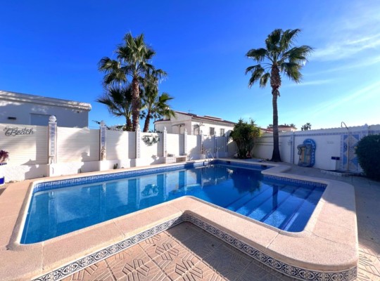 Torrevieja (El Chaparral), Villa #CQ-374