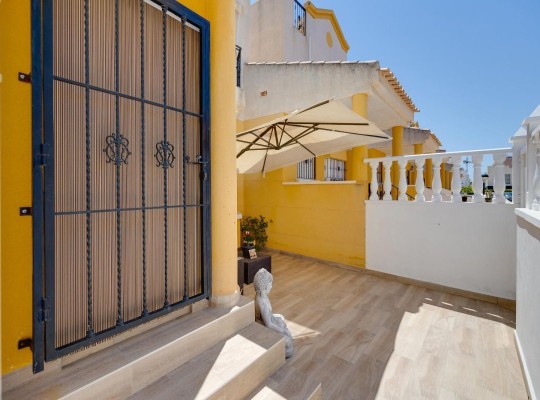 Guardamar del Segura (El Raso, Guardamar), Townhouse #CQ-MY-17926