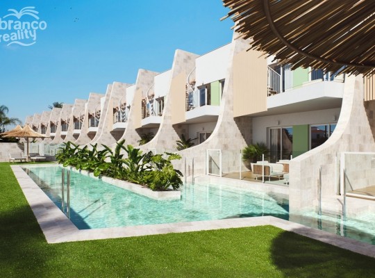 Apartments  in Pillar de La Horadada. 