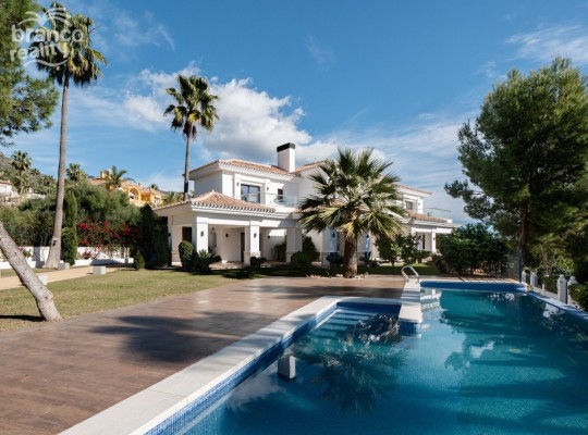 Sierra Blanca (Costa del Sol), Villa - Detached #CM-R3991144