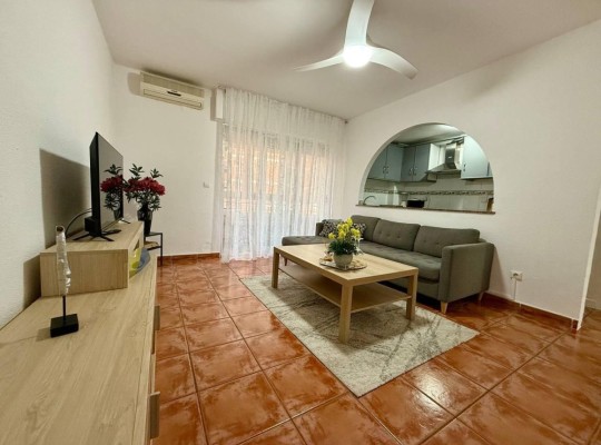 Apartmán v Torrevieja jen 150m od moře