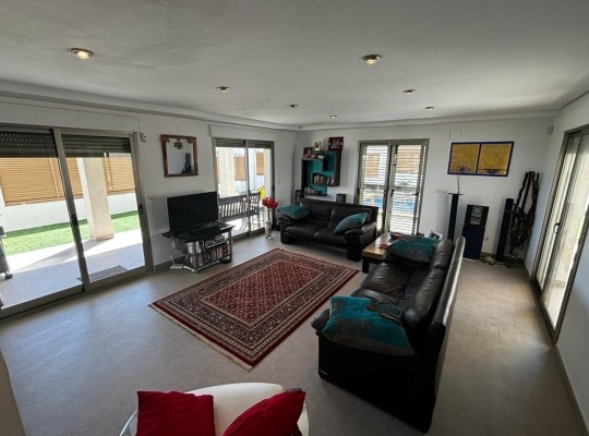 Cox, Villa #CQ-BT-57370