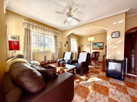 Villamartin, Semi Detached #CQ-VK-95139