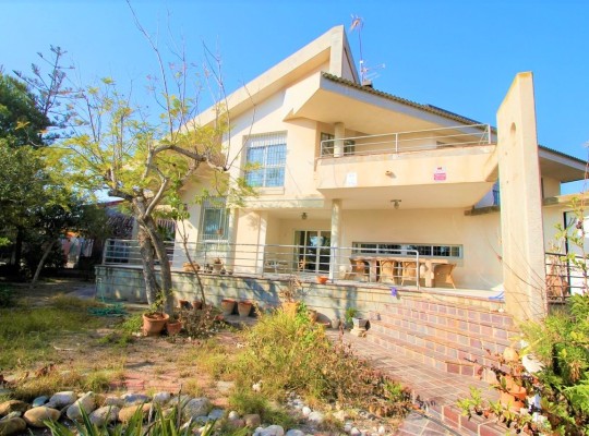 Campoamor, Villa #CQ-VK-85113