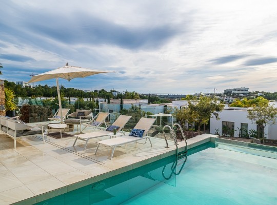 Las Colinas (Las Colinas Golf Resort), Villa #CQ-GL-19296