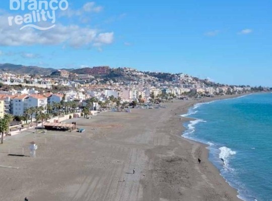 Apartments with beautiful views in Rincon de la Victoria