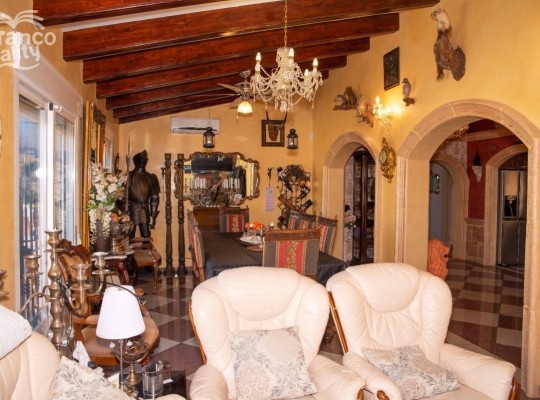 Dolores, Finca #CQ-411