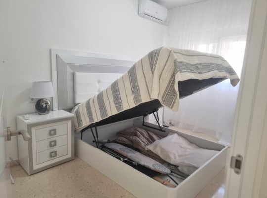 Moderní apartmán jen 200m od pláže, Playa de los Locos, Torrevieja