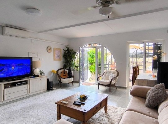 Benijofar, Bungalow #CQ-884