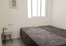 Kompletně zrekonstruovaný apartmán s bazénem v centru Torrevieja