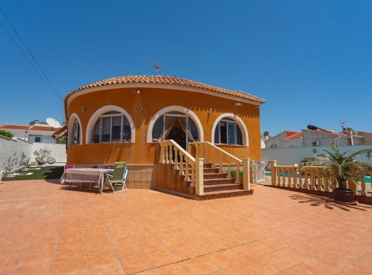 Ciudad Quesada (Town Center), Villa #CQ-016
