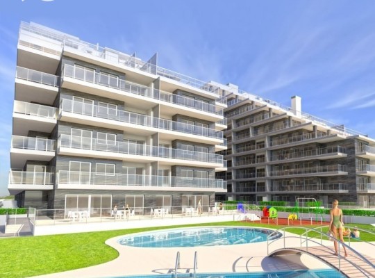 Apartmány první linii na pláži v Oropesa del Mar, Costa Valencia.