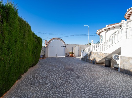 Villa Ciudad Quesada (Town Center) #CQ-359