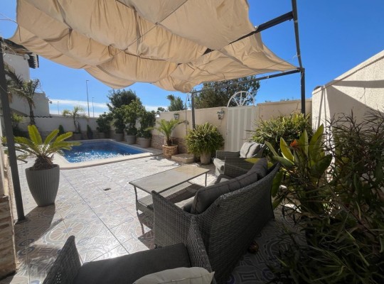 Playa Flamenca (Orihuela Costa), Villa #CQ-M-26709