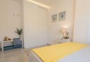 Kompletně zrekonstruovaný apartmán s bazénem v centru Torrevieja