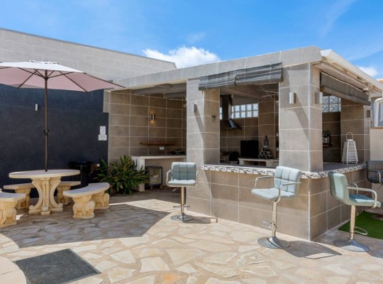 Benijofar, Villa #CQ-974