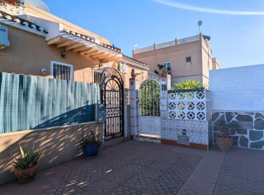 San Miguel de Salinas, Semi Detached #CQ-WI-87290