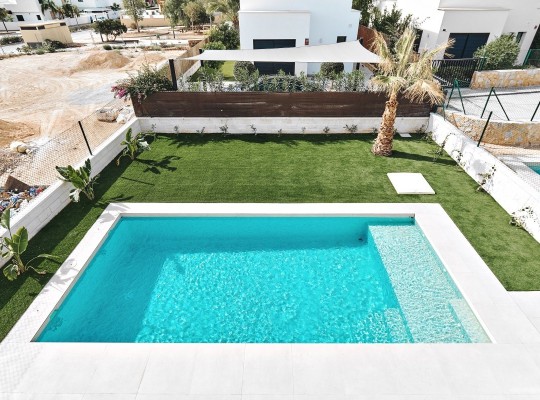 Los Montesinos (La Herrada), Villa #CQ-BG-58913