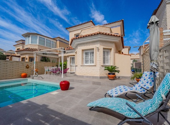 Villa El Raso (El Raso, Guardamar) #CQ-375