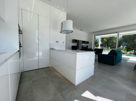 Las Colinas, Villa #CQ-GL-34085